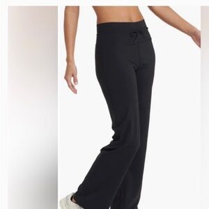 Vuori wide leg Women's Black legging